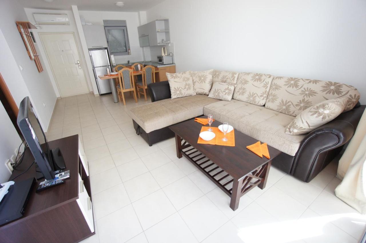 Petrovac Bay Apartments Екстер'єр фото