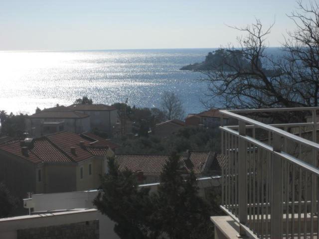 Petrovac Bay Apartments Екстер'єр фото